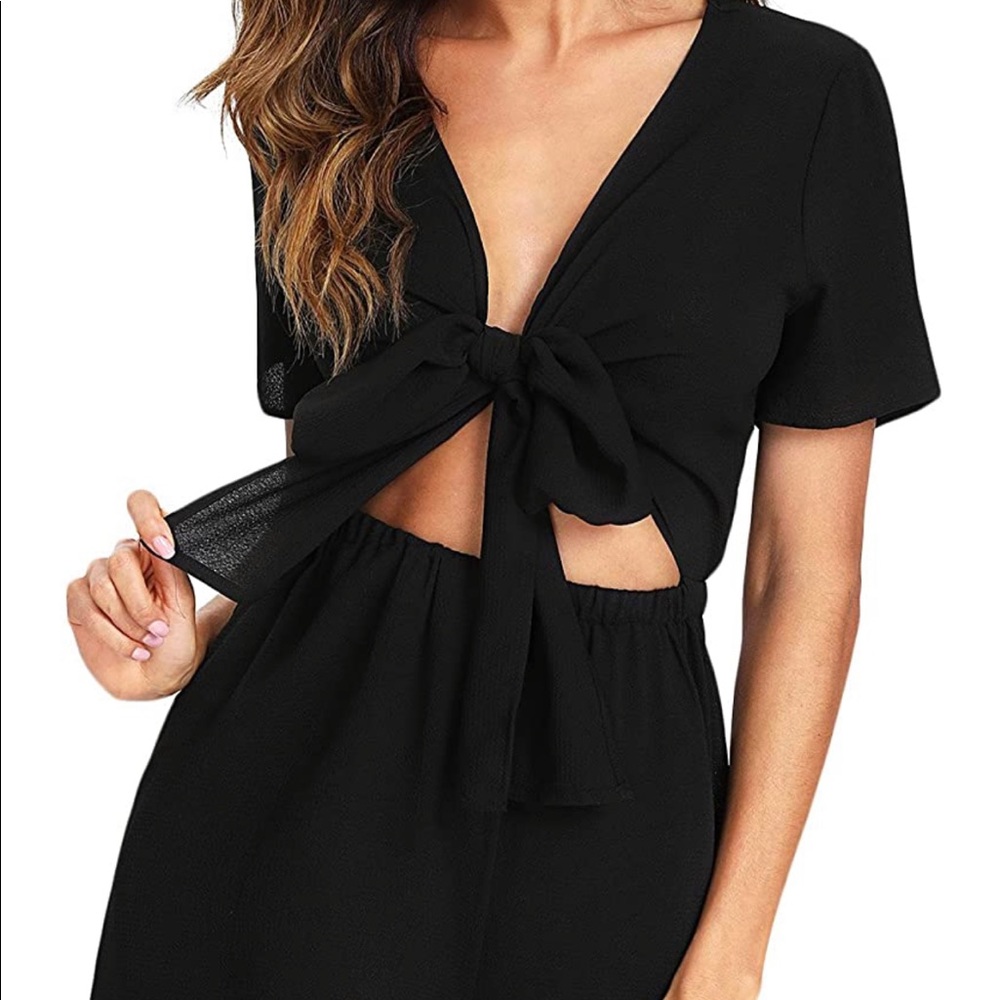 Black romper. Tie front. Size medium.